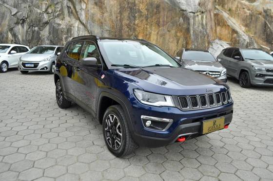 JEEP COMPASS 2.0 16V DIESEL TRAILHAWK 4X4 AUTOMÁTICO JEEP COMPASS 2.0 16V DIESEL TRAILHAWK 4X4 AUTOMÁTICO